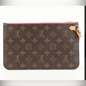 Authentic Louis Vuitton neverfull GM Monogram pink interior wristlet “10x6”